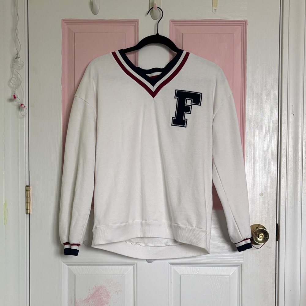 Francesca's Collections White V-Neck Sweater with Navy & Red Trim